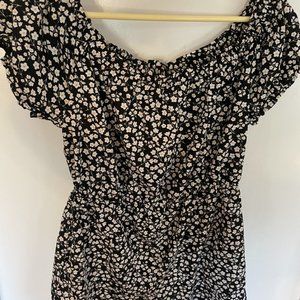 Blush black floral print romper - size Lge, gently used,